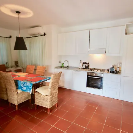 Semesterbostad Casa Turchese Marinella (Sardinia)